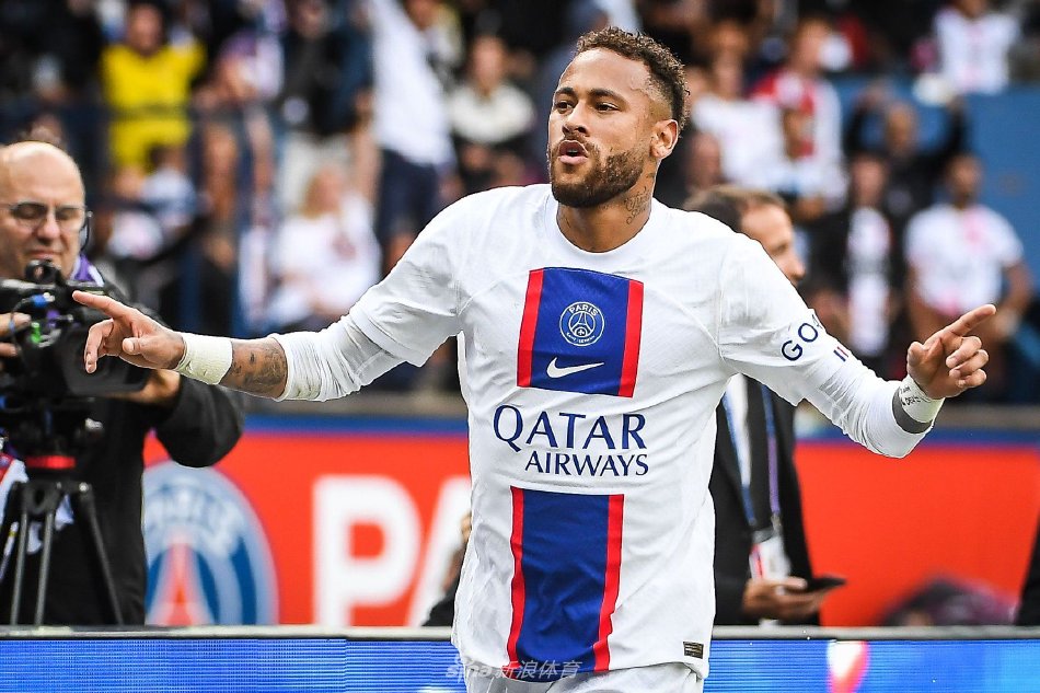 迷翘首以盼 迷翘首以盼